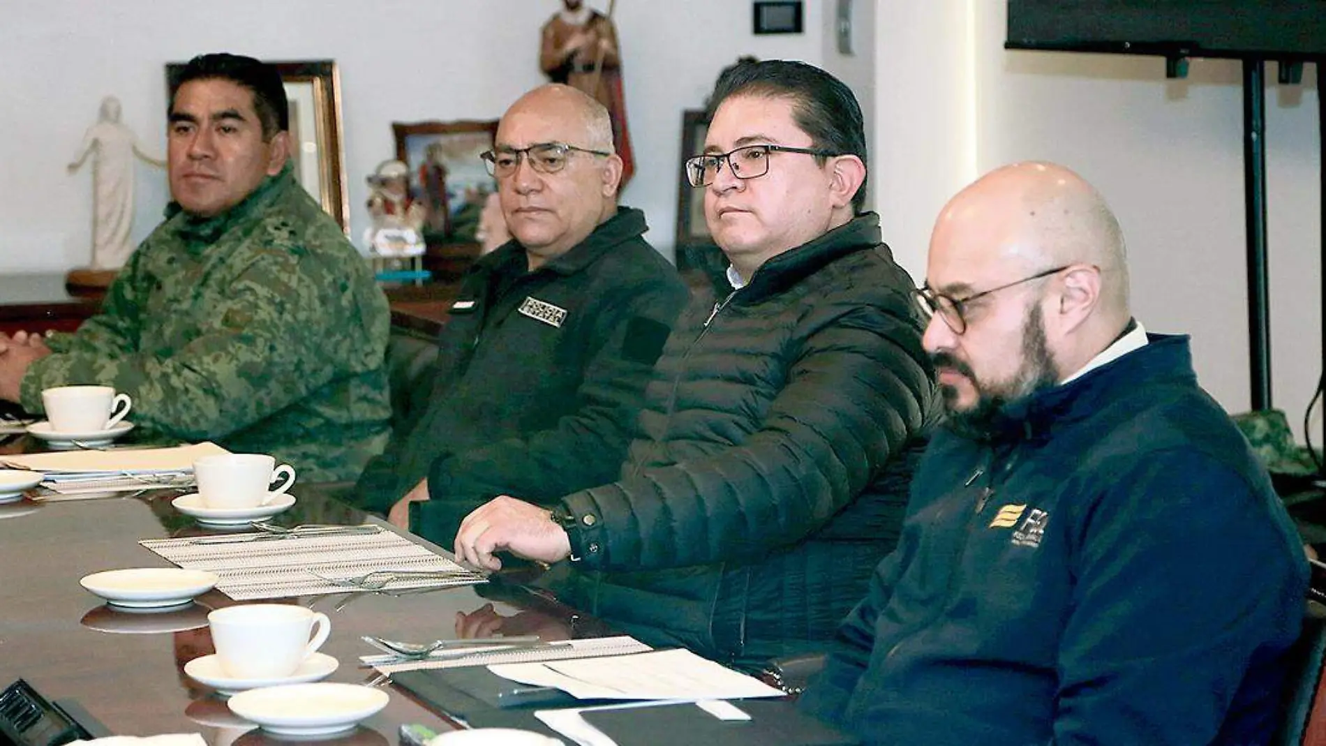 Reunión de la mesa de construcción de paz con el rector